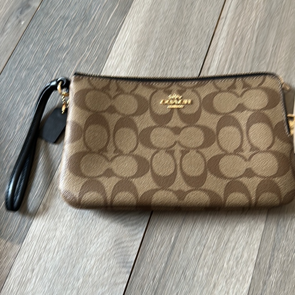 Authentic Coach purse and wallet - Picture 5 of 7